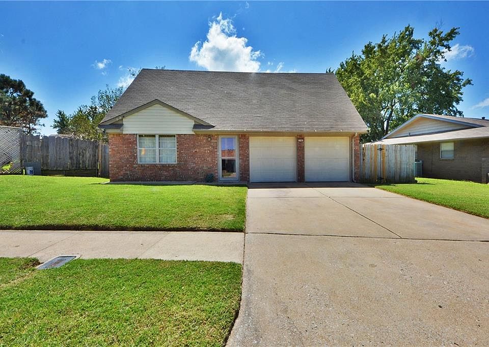1st image of 338 W Aspen Dr