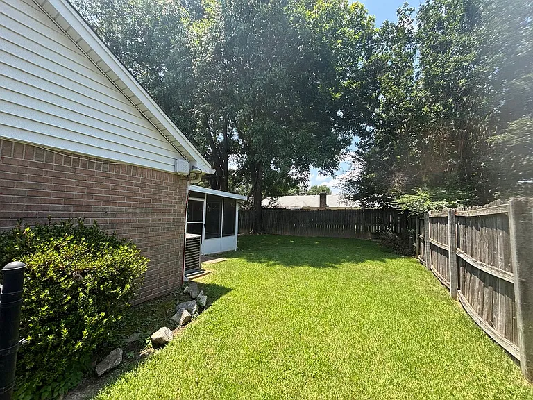 3015 Milkyway Dr — Photo 42