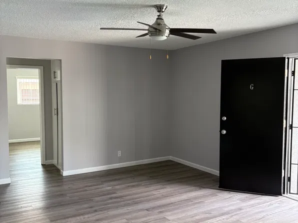 Spencer Plaza, 3708 Spencer St #22, Torrance, CA 90503