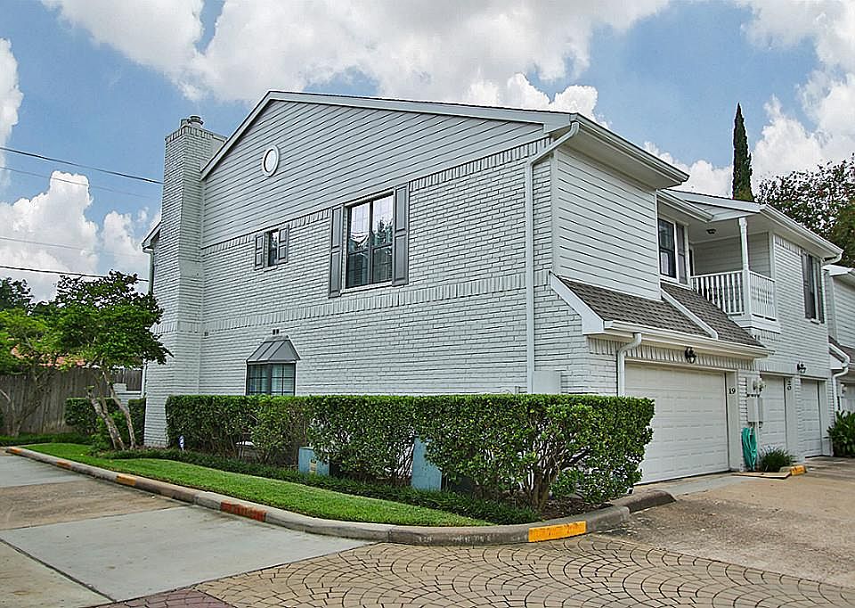 1st image of 1911 Bering Dr APT 19