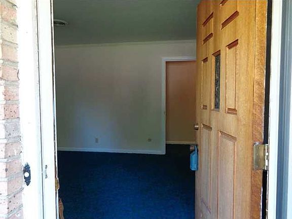5th image of 614 Buckingham Dr