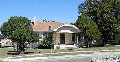 1st image of 3021 Buena Vista St