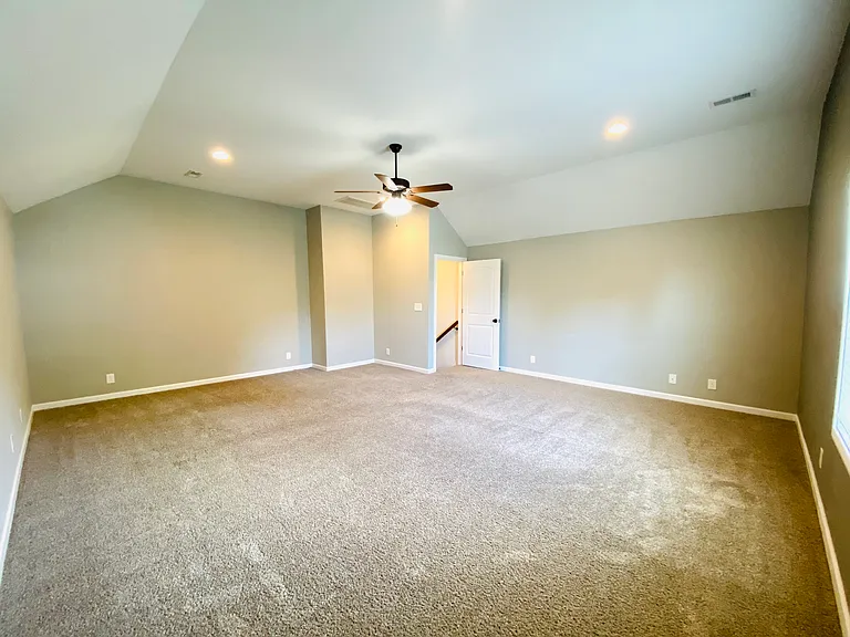 1194 Eagles Bluff Dr — Photo 23