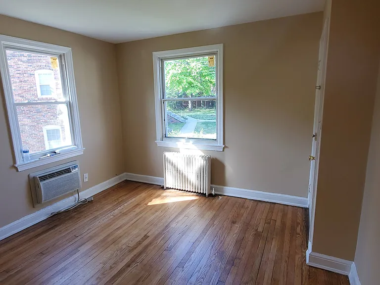 814 Greenwood Cir #3 — Photo 9