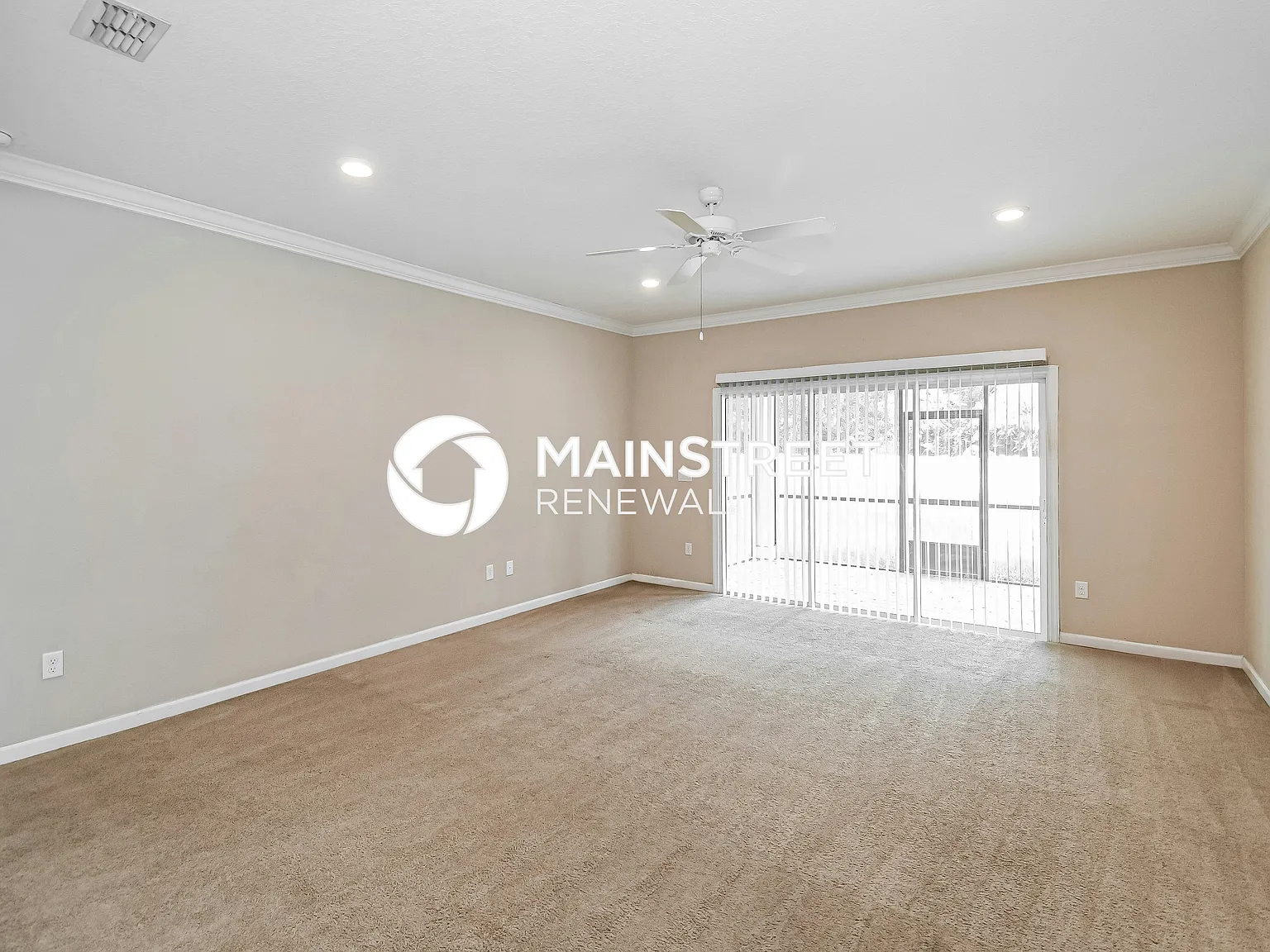 21 Hunters Hollow Court — Photo 2