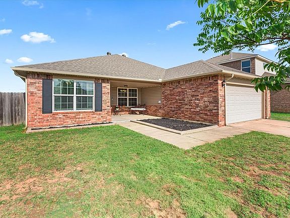 3rd image of 2804 Thompson Farm Ln