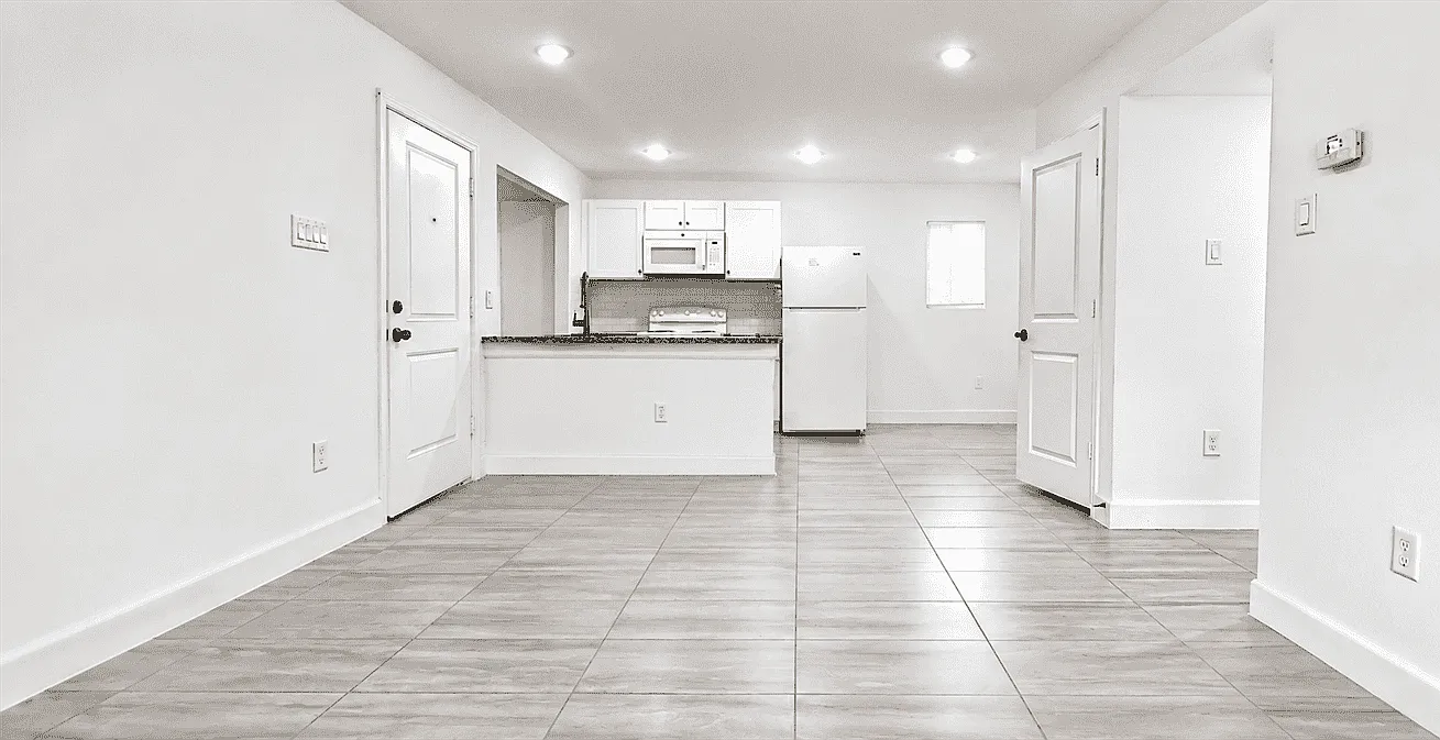 1 bed, 800 sqft, $999 — Photo 4