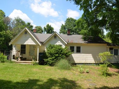 3007 Gilbert St, Winston Salem, NC, 27107