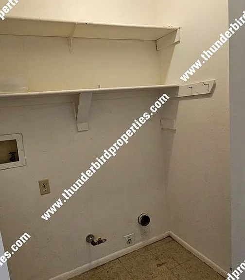 1117 Louisiana Blvd SE — Photo 10
