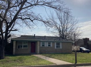 1203 Paula Ln, Euless, TX 76040