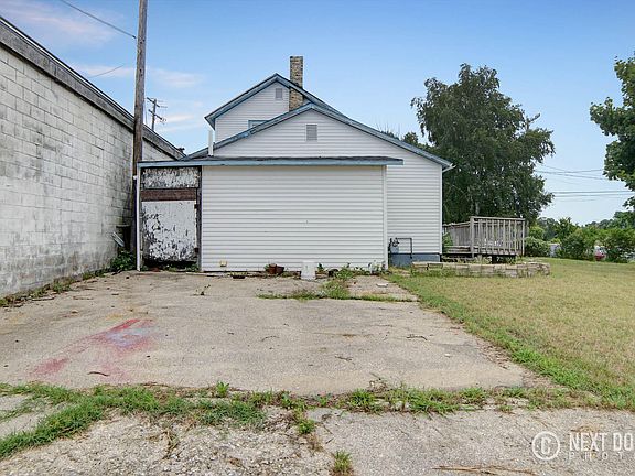 4th image of 708 S Washington Ave