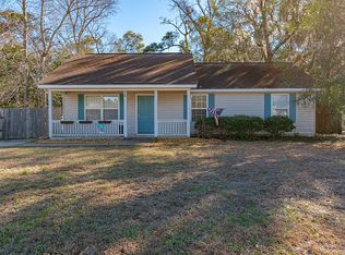 15 Spanish Moss Dr, Beaufort, SC 29907