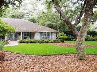 12265 Bayside Oaks St, Lillian, AL 36549