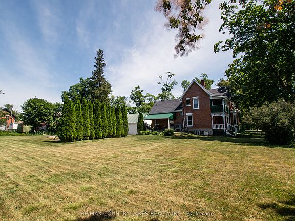 3rd image of 100 Nappadale St