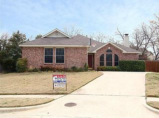 2204 Norwich Pl, Carrollton, TX 75006