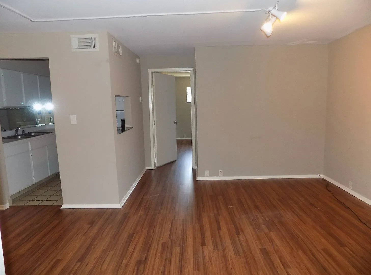 3910 McDuffie — Photo 3