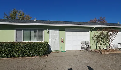 2760 Heather Ln Photo 1