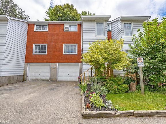 2nd image of 643 Albert St #2