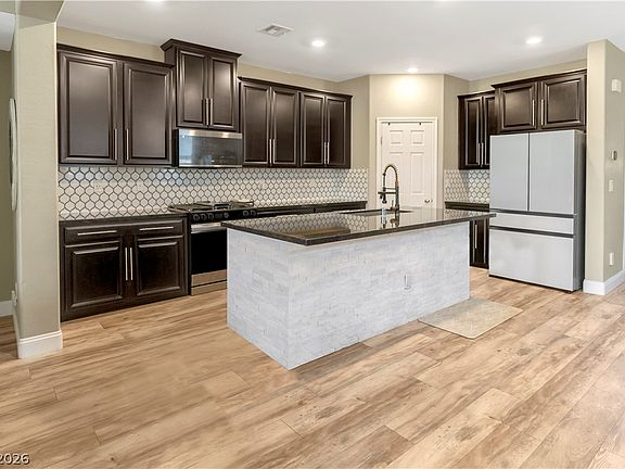 3rd image of 4145 Midnight Crest Ave