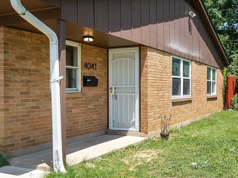 4043 Crest Dr #4041 — Photo 14