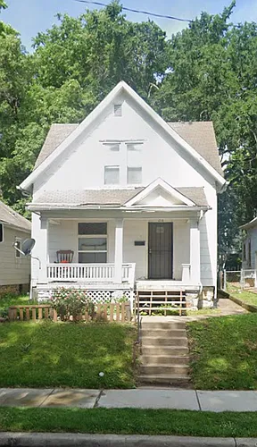218 N Elmwood Ave Photo 1