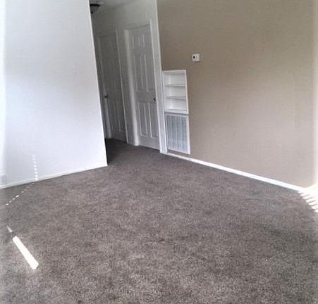 5th image of 630 Lindemann Dr