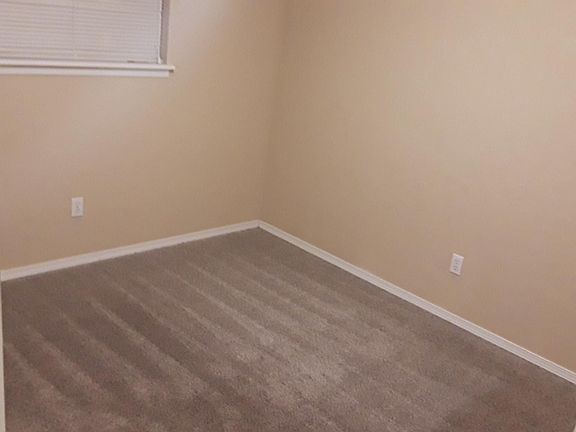 5th image of 2709 N Donald Ave