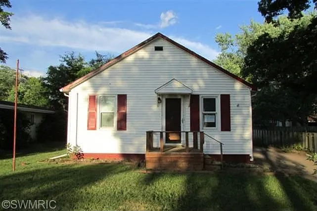 706 S Lincoln Ave photo 1