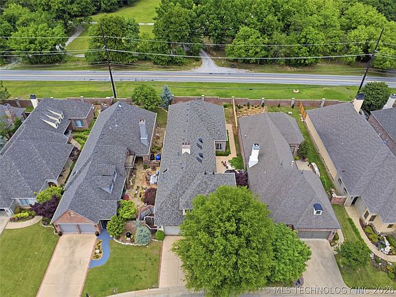 4th image of 5708 W Orlando Cir