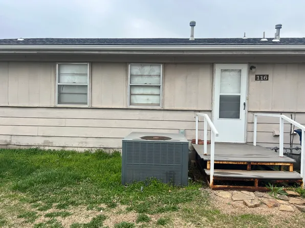 116 N 3rd St, Conway Springs, KS 67031