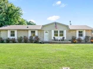 2212 Pendleton Dr, Clarksville, TN 37042