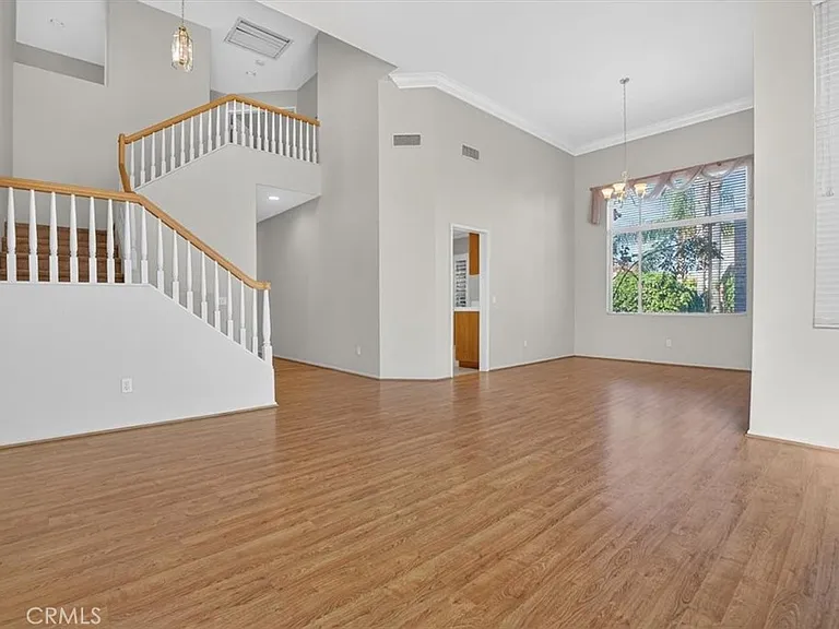 2620 Taylor Ave — Photo 6