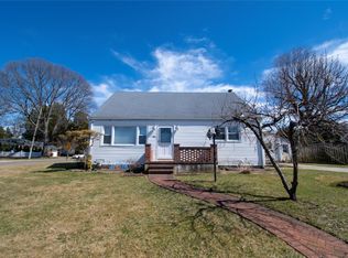 2135 Maple St, Baldwin, NY 11510