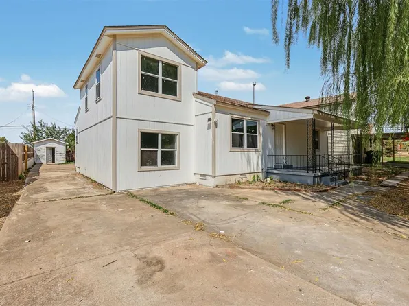 103 Oak St, Midwest City, OK 73110