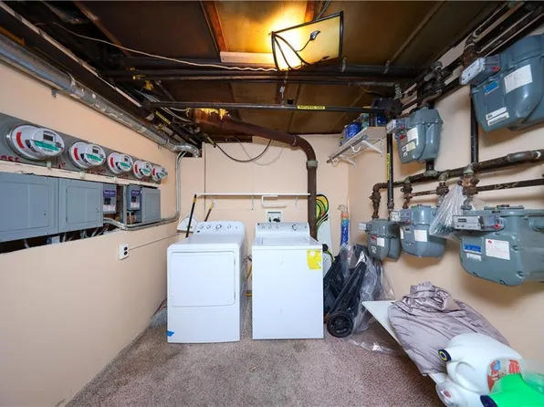 2391 East 3rd Street image 27 of 33