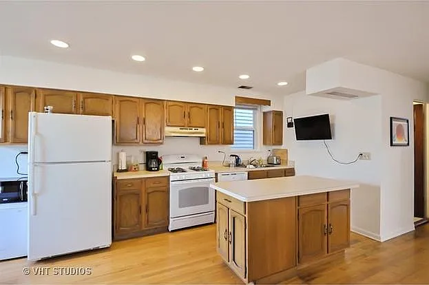 2849 N Racine Ave #2F — Photo 5