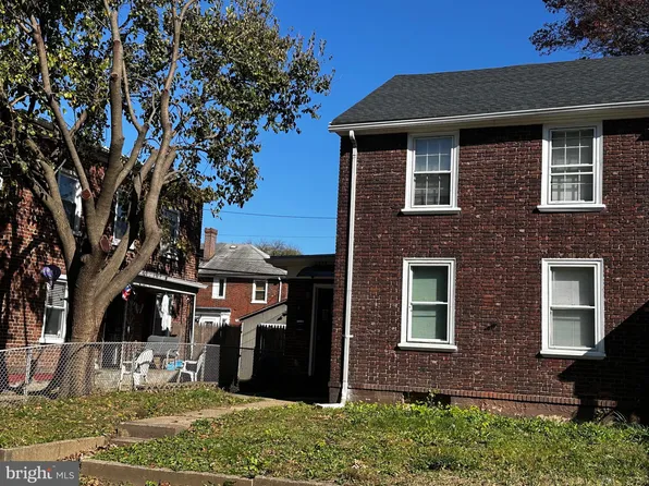 2842 Kansas Rd, Camden, NJ 08104