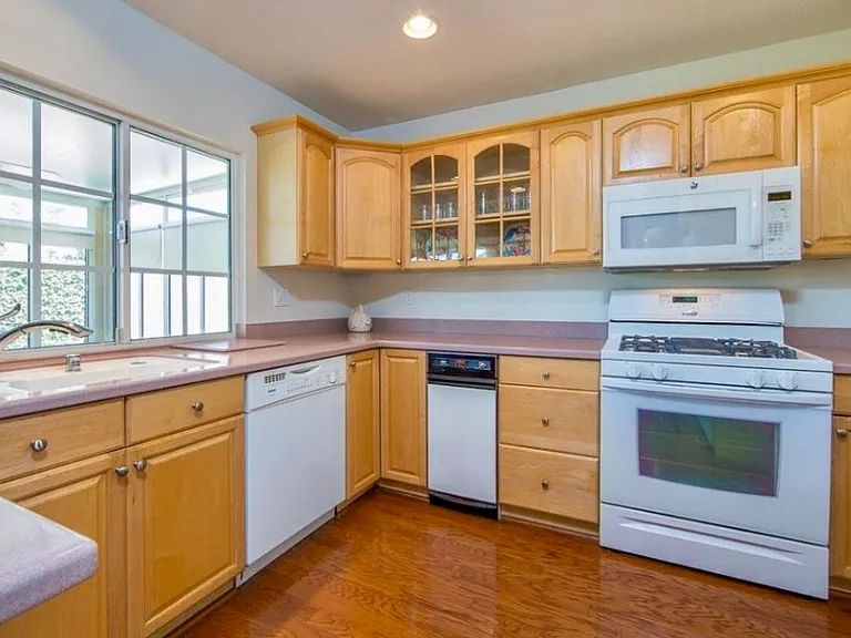 2259 N Marter Ct — Photo 10