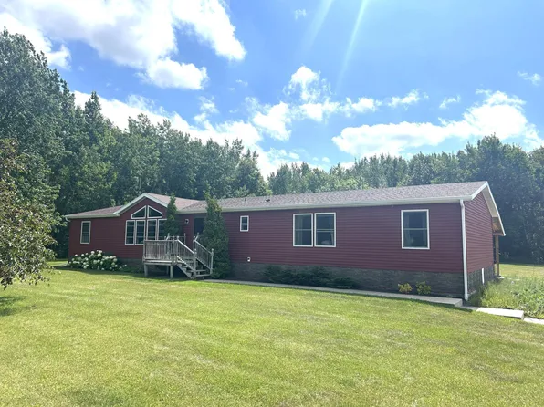 55224 State Highway 11, Warroad, MN 56763