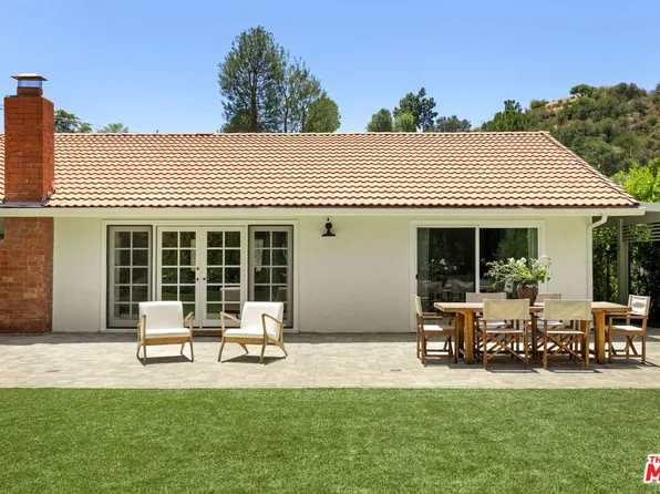 3736 Eddingham Ave, Calabasas, CA 91302