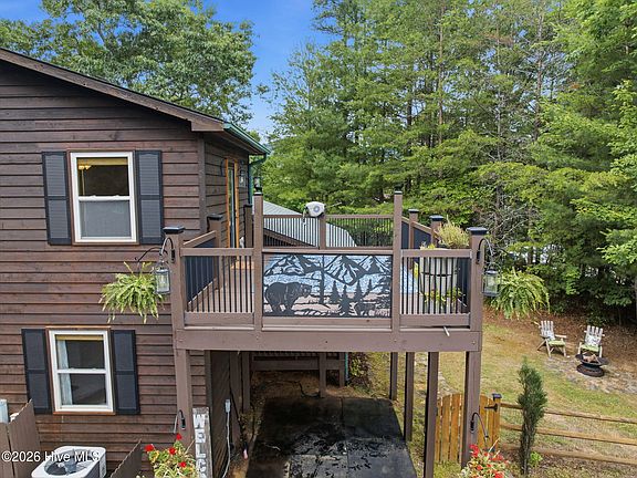 5th image of 310 Rising Fawn Lane