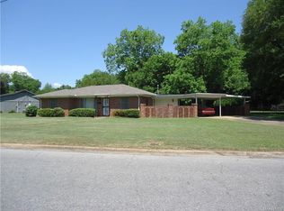 3705 Honeysuckle Rd, Montgomery, AL 36109