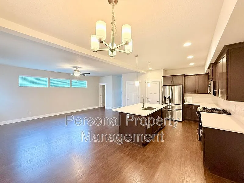 1530 NW 29th Pl