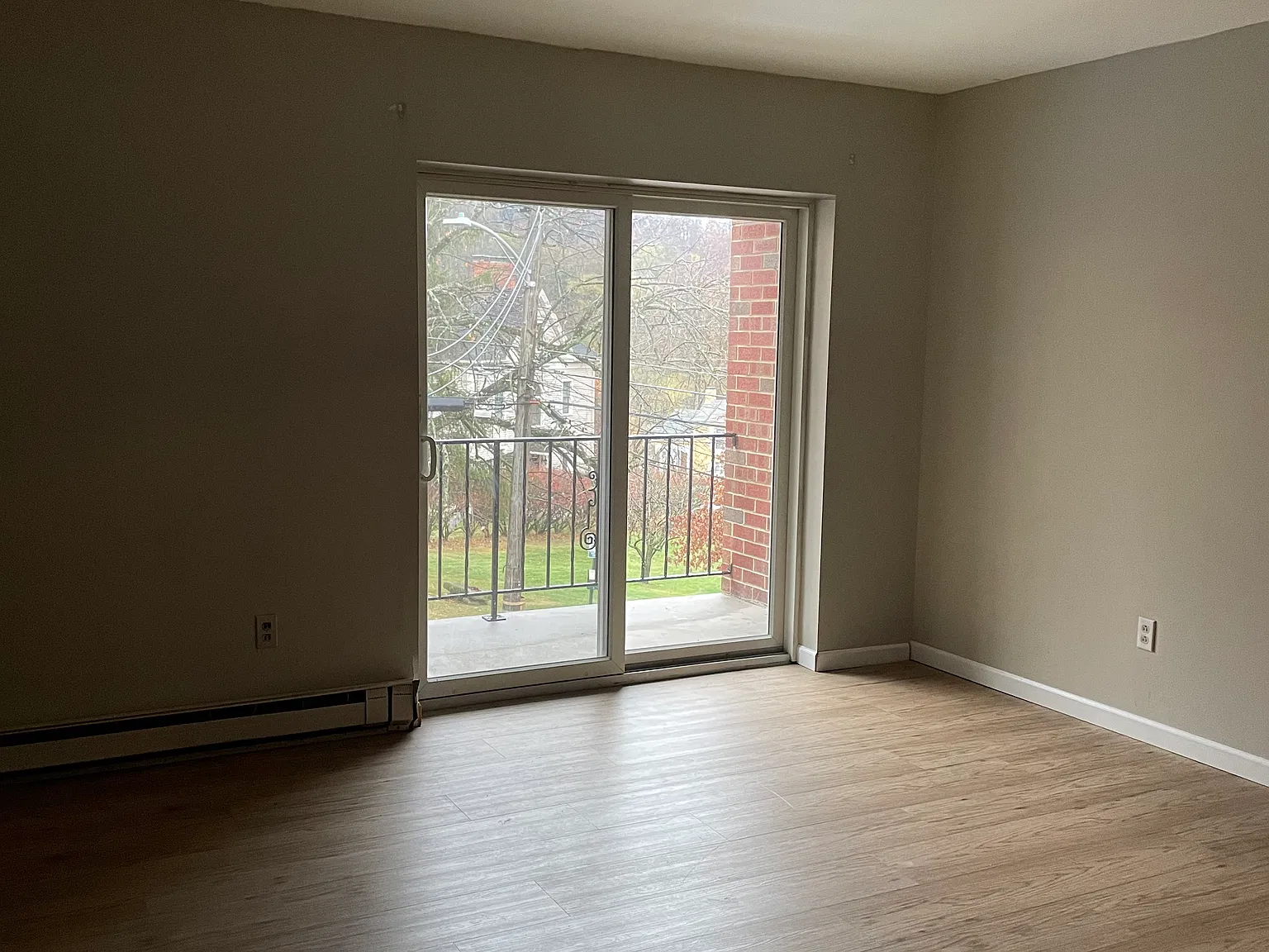 45 N Wade Ave — Photo 4