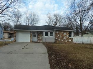 99 McLeod Ave NE, Hutchinson, MN 55350
