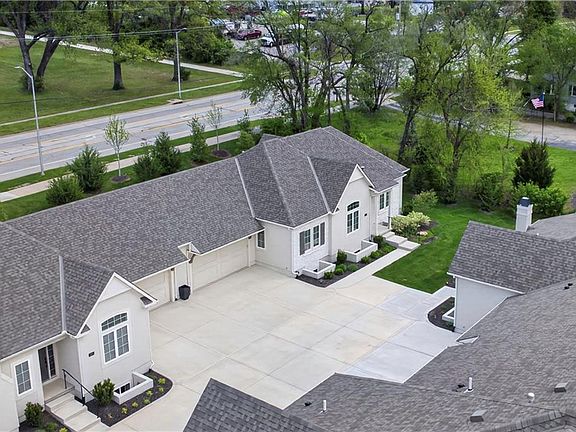 3rd image of 7203 Allman Dr
