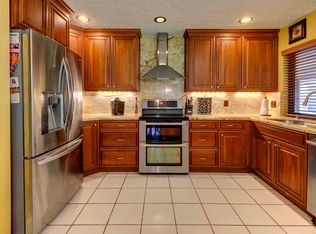 531 Kingsbury Ter, Wellington, FL 33414