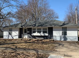 712 NW 5th Ave, Galva, IL 61434