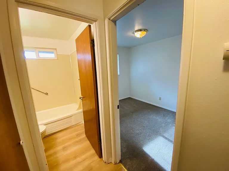 4619 Fowler Ave #2 — Photo 10