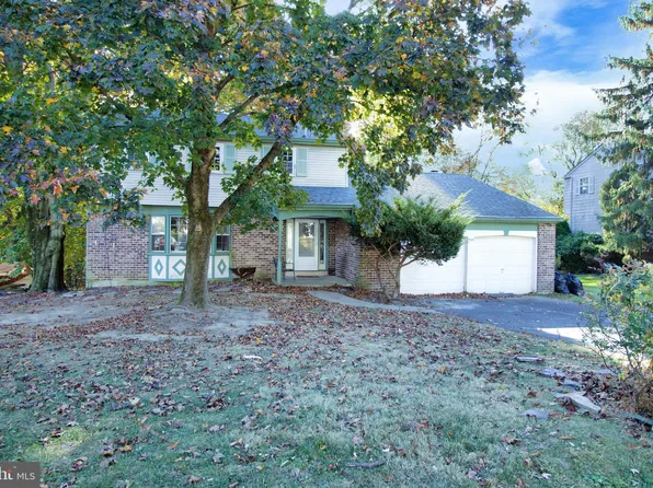 7909 Ronaele Dr, Elkins Park, PA 19027